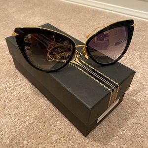Dita Heartbreaker sunglasses black and gold